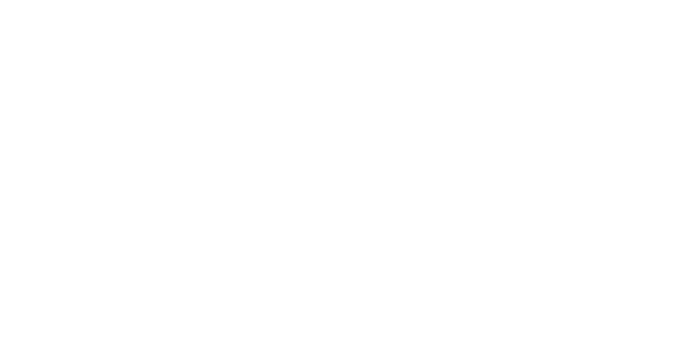 QUIENES SOMOS
La Universidad de la Singularidad tiene como finalidad reunir, educar e inspirar a un grupo de dirigentes que se esfuerzan por comprender y facilitar el desarrollo exponencial de las tecnologías y promover, aplicar, orientar y guiar estas herramientas para resolver los grandes desafíos de la humanidad».
Peter Diamandis ha afirmado que el éxito académico es más probable cuando los estudiantes logran mirar más allá de su propio campo y empiezan a colaborar, estudiar y comprender el trabajo de los demás: “El mayor avance siempre se produce en los límites entre las disciplinas”. Para Bob Richards, “La educación universitaria tradicional tiende a empujar la gente a través de embudos estrechos” por lo que “lo que queremos establecer es un trabajo en un lienzo mucho más amplio”.
Queremos adoptar un enfoque basados en este desafiante concepto. Nuestro Centro de Tecnología Disruptiva tiene como objetivos principales impulsar cambios radicales en la educación y formación de jóvenes innovadores a fin de prepararlos para los desafíos tecnológicos actuales y futuros. Generamos un espacio de encuentro para innovar y poder así cambiar, renovar, actualizar, modernizar y revolucionar las actuales formas de preparación e inserción de jóvenes emprendedores en las disciplinas que ellos elijan.
Estos “conceptos disruptivos” deben ser el resultado de un trabajo colaborativo entre profesionales, universidades y empresas que se interesen por generar el desarrollo exponencial de estas nuevas tecnologías
